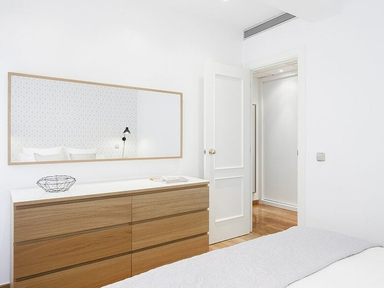 Principe De Vergara Apartment