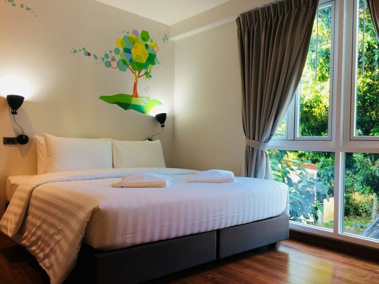 Hostal Lana Beds And Spaces - Hostel