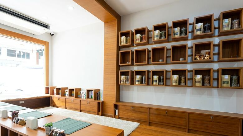 Hostal Banku Tea House - Adults Only