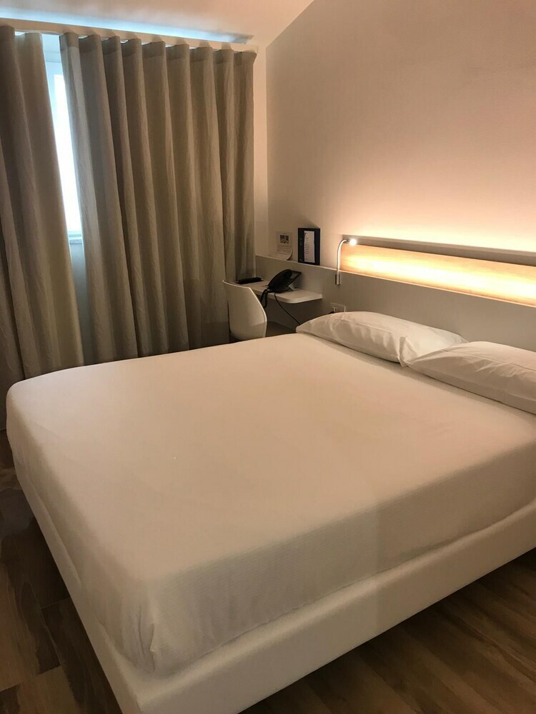 Hotel Toscana Charme Resort