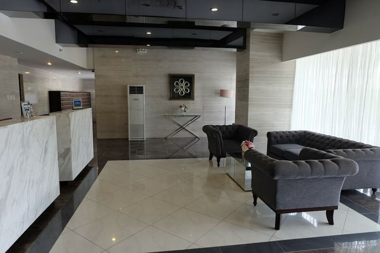 Standard Condo At Grand Residences Cebu