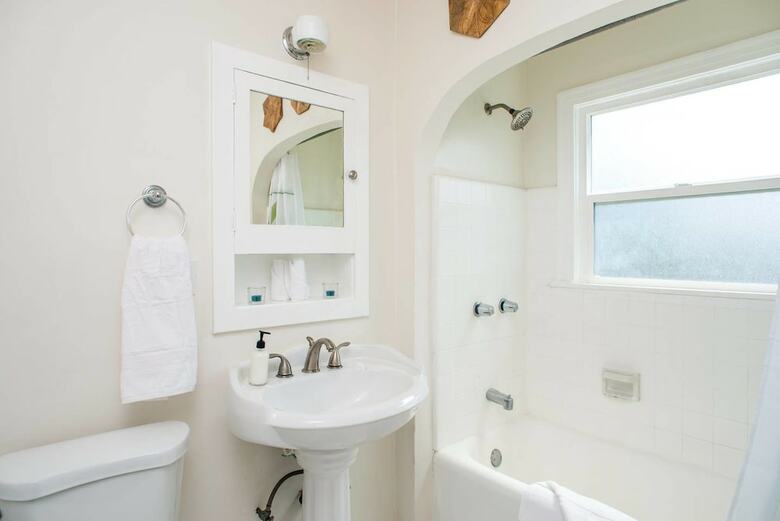 Pleasant Hillcrest 2 Br Near Balboa Park By Domio