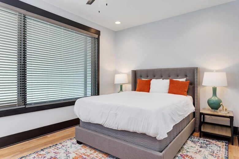 Domio Music Row 4 Br