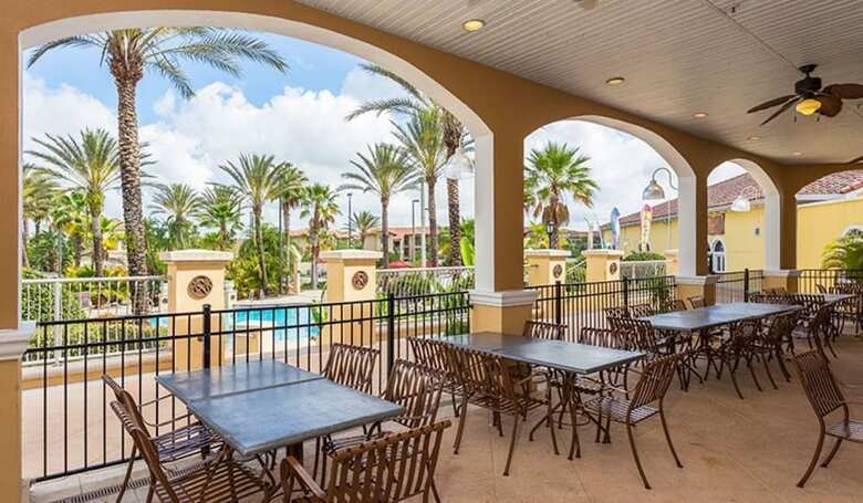 Regal Palms