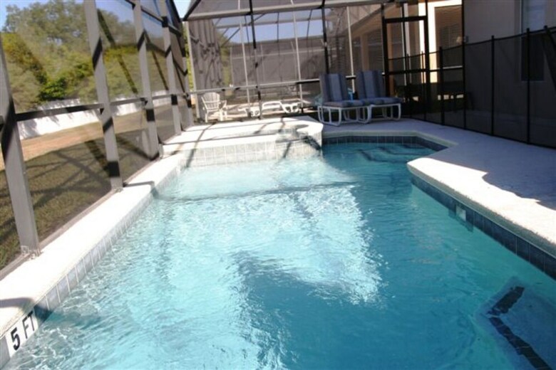 Seasons Resort