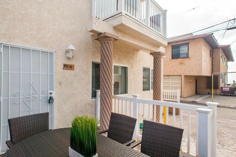 Wonderful 3br/2ba Home In Mission Beach By Domio