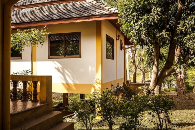 Hotel Cashew Nut Village