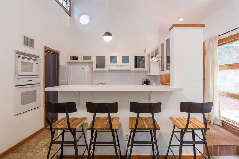 Unique 4br Atx Home By Domio