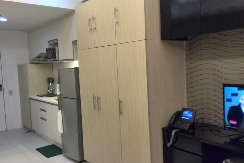 Twin Oaks Place Units