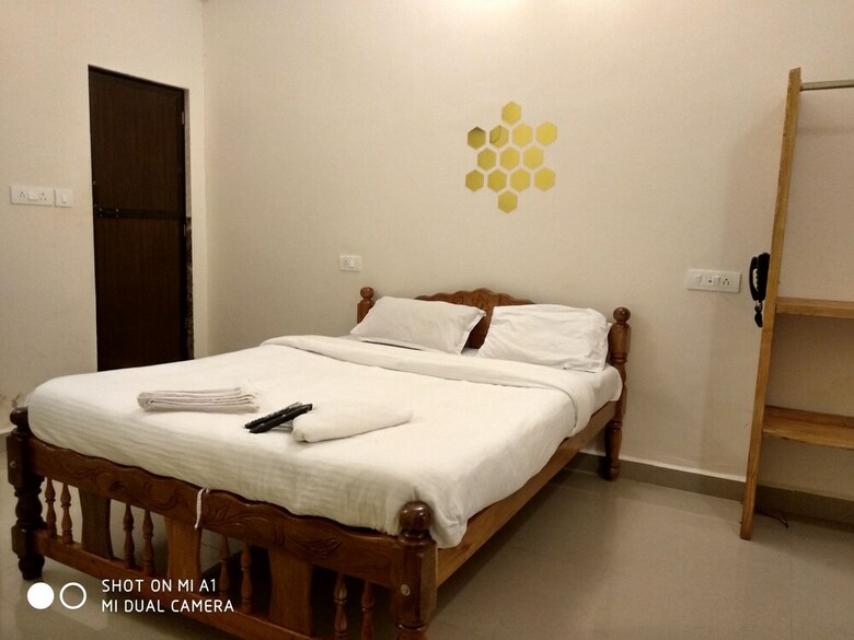 Hotel Candolim Beach Place