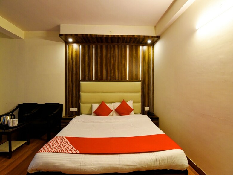 Hotel Oyo 15216 North Villa