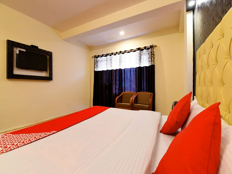 Hotel Oyo 15216 North Villa