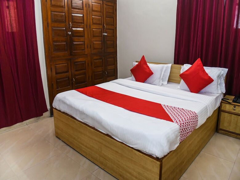 Apartamentos Oyo 14606 Holiday Inn