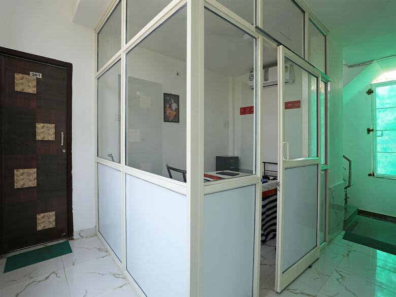 Hotel Oyo 14578 Green Square