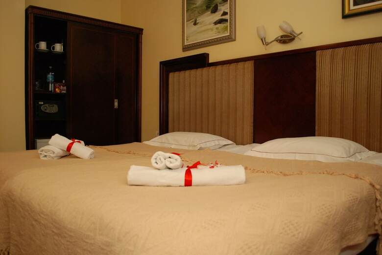 Planeta Inn Hotel