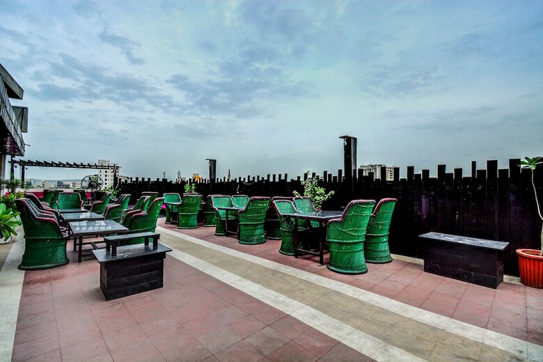 Oyo 2428 Hotel Ashish