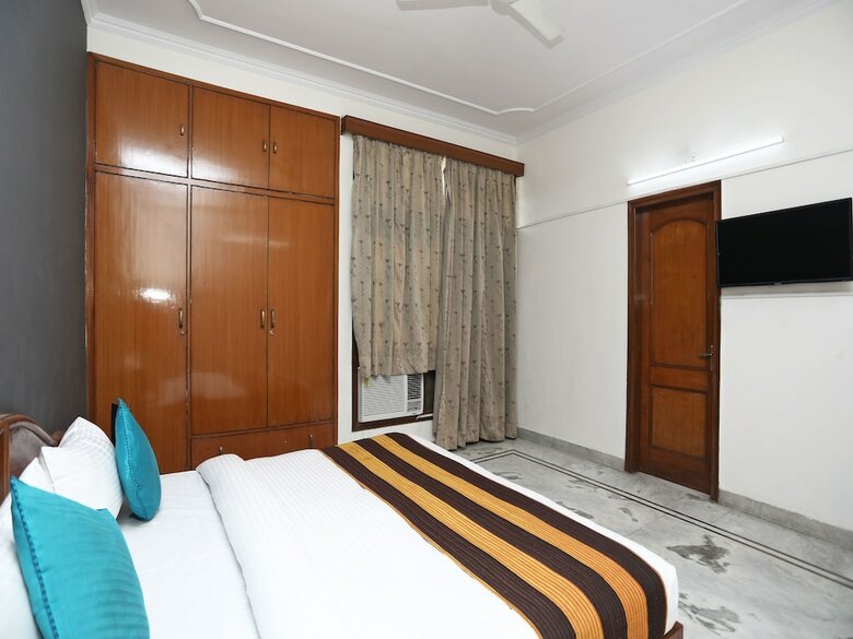Hotel Oyo 14408 Corple Stays
