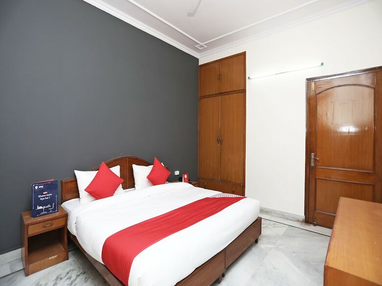 Hotel Oyo 14408 Corple Stays