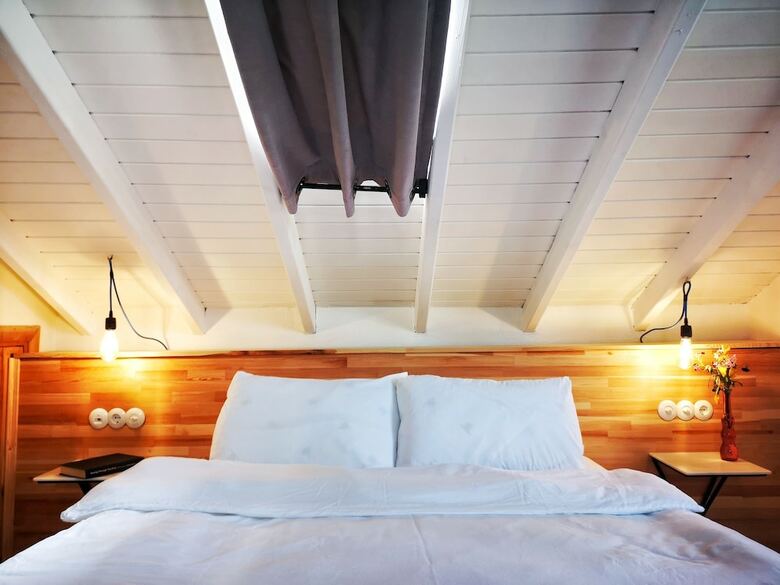 Bed & Breakfast Yonca Lodge