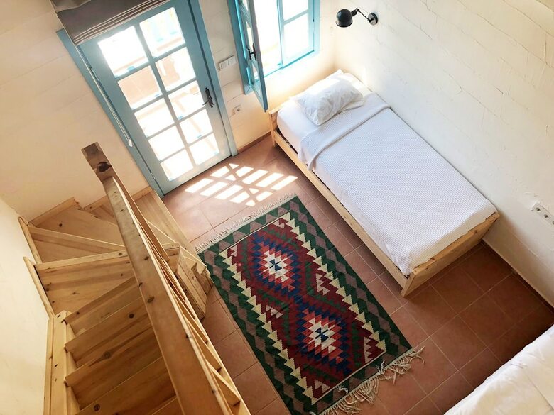 Bed & Breakfast Yonca Lodge