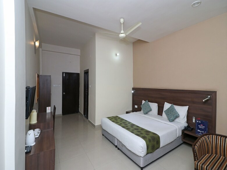 Oyo 14703 Hotel Gen X Aravali