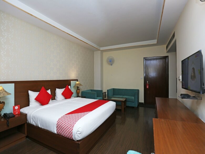 Hotel Oyo 16565 Karnal Haveli