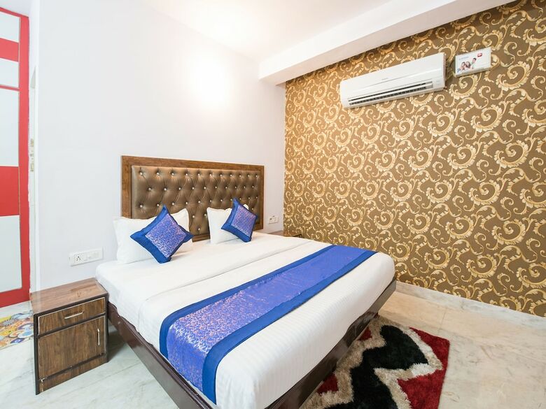 Hotel Oyo 14728 Manan Residency