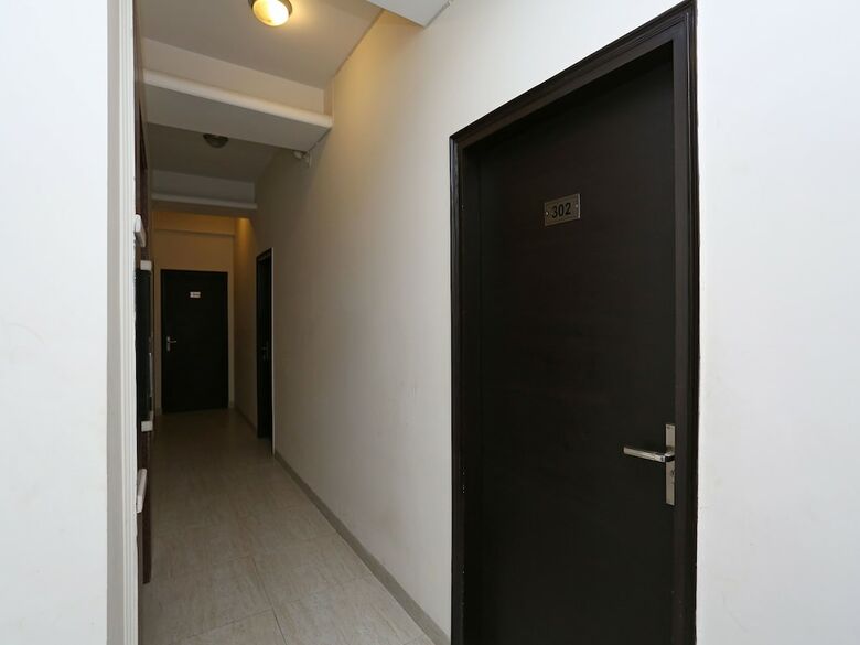 Oyo 16410 Hotel Retreet