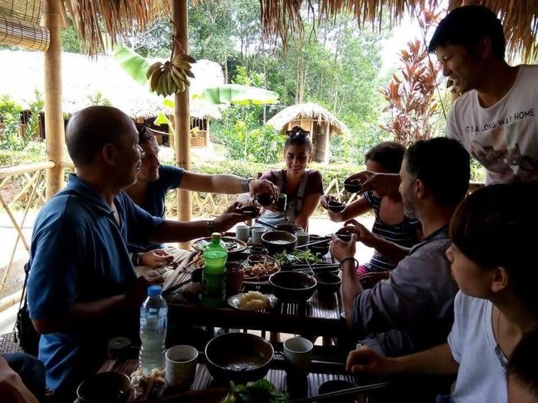 Hostal Family Homestay Ba VI - Hostel