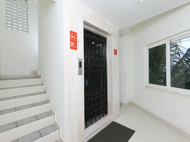 Hotel Oyo 15601 Bhimas Residency