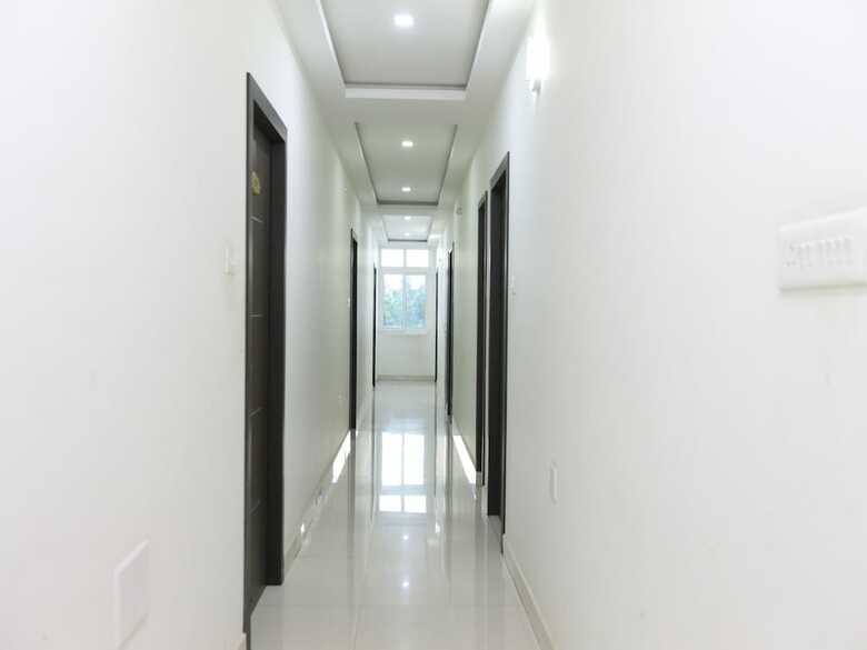 Hotel Oyo 15601 Bhimas Residency