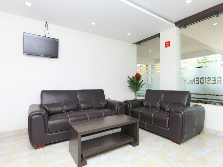 Hotel Oyo 15601 Bhimas Residency
