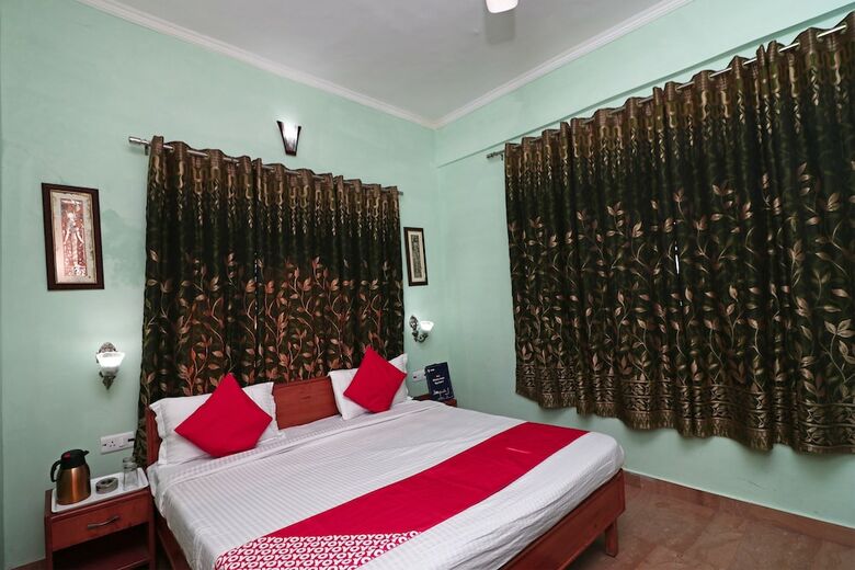 Hotel Oyo 15170 Maa Gauri Resort