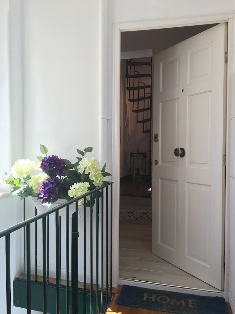 Poiais Lisbon Luxury Apartment