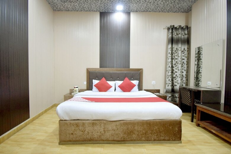 Apartamentos Oyo 13326 Gupta Palace