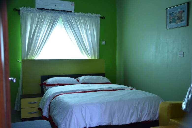 Echo Spring Hotel