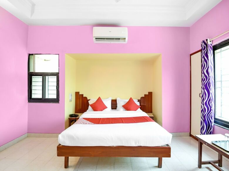 Oyo 13926 Hotel Kala Laxmi
