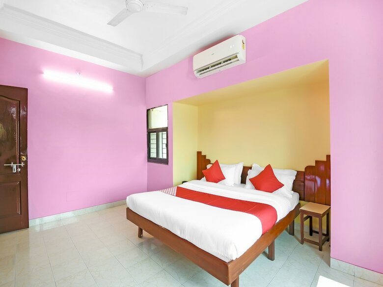 Oyo 13926 Hotel Kala Laxmi