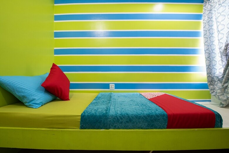 Hotel Oyo 501 Yuj Inn Pasay