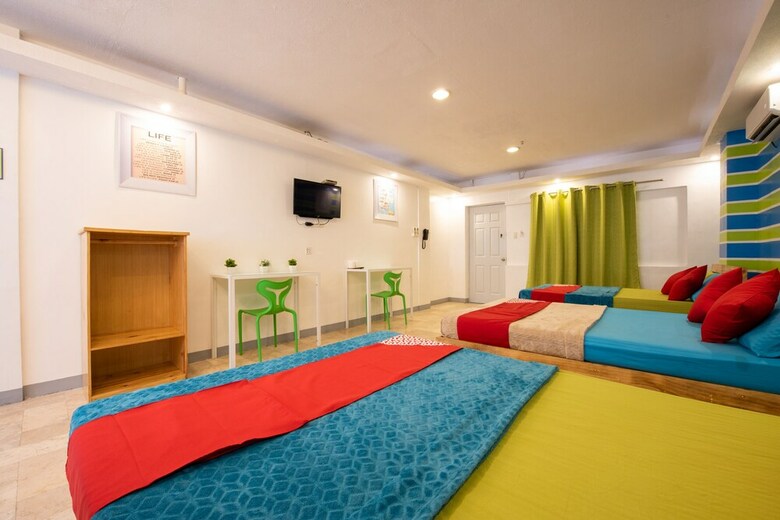 Hotel Oyo 501 Yuj Inn Pasay