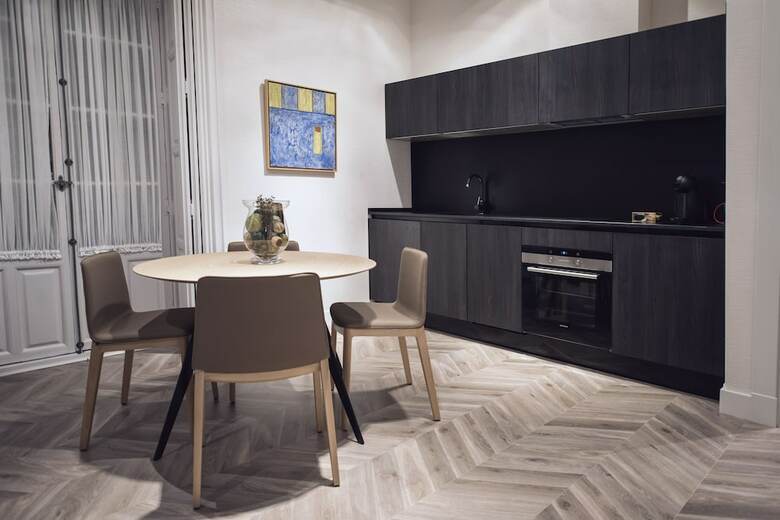 Aparthotel Palacio Salvetti Suites