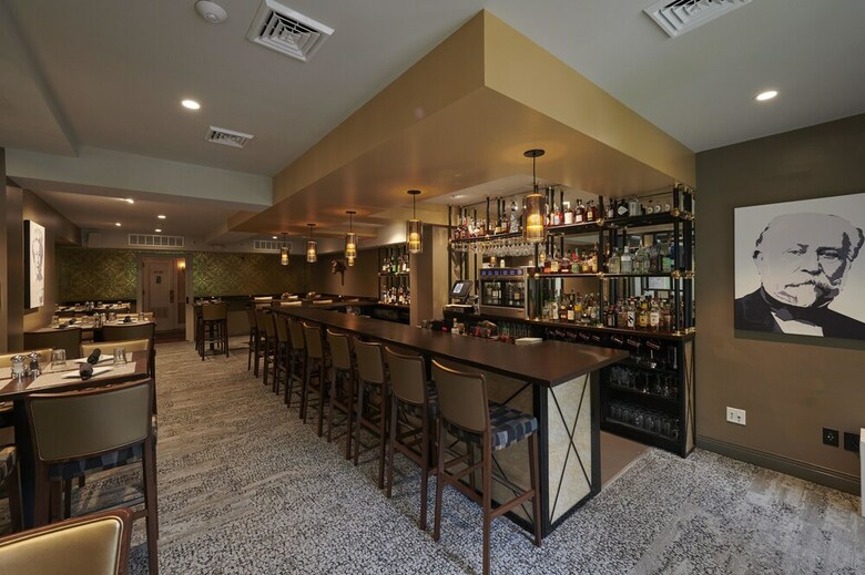 Hotel General Sutter Inn