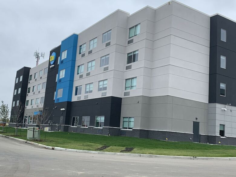 Hotel Tru By Hilton Edmonton Windermere