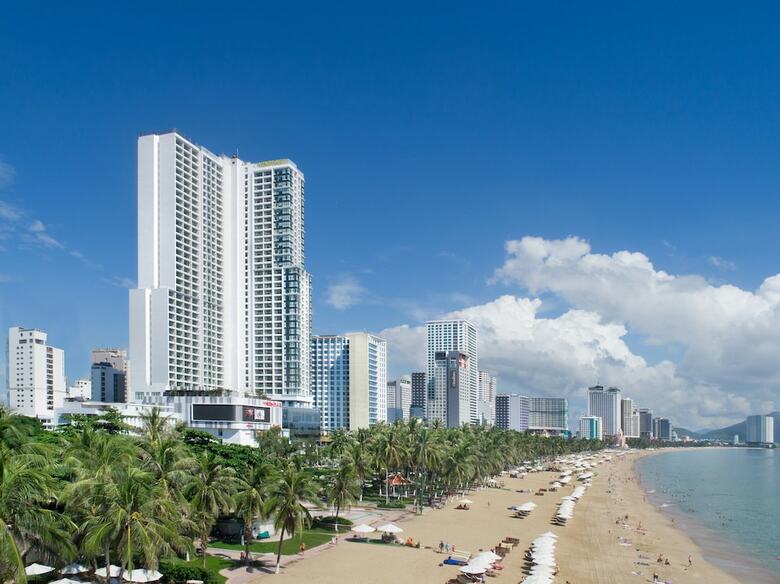 Hotel Vinpearl Condotel Beachfront Nha Trang