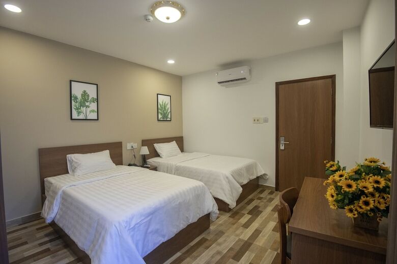 Vic House Hotel