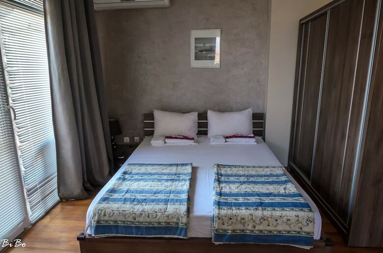 Dom Mladenovi Bed And Breakfast