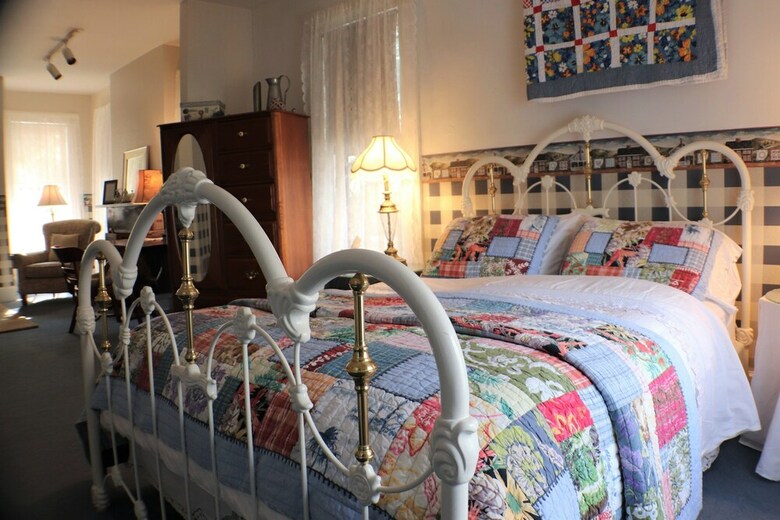 50 Lincoln Short North Bed And Breakfast