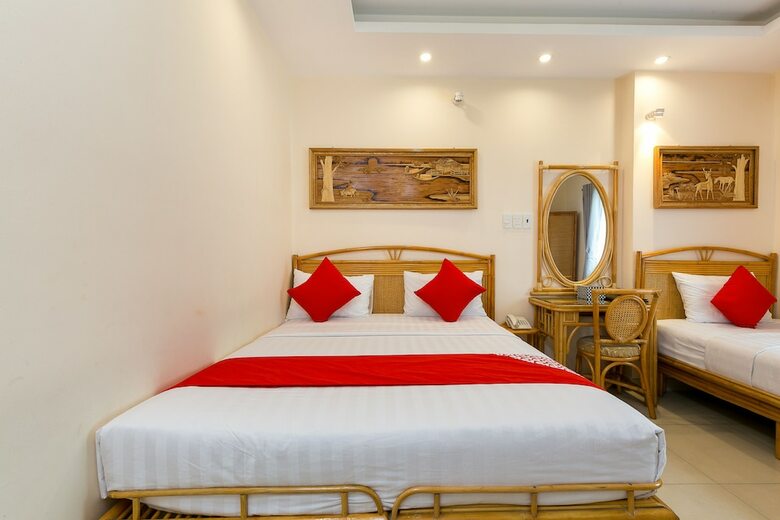 Calmette Hotel