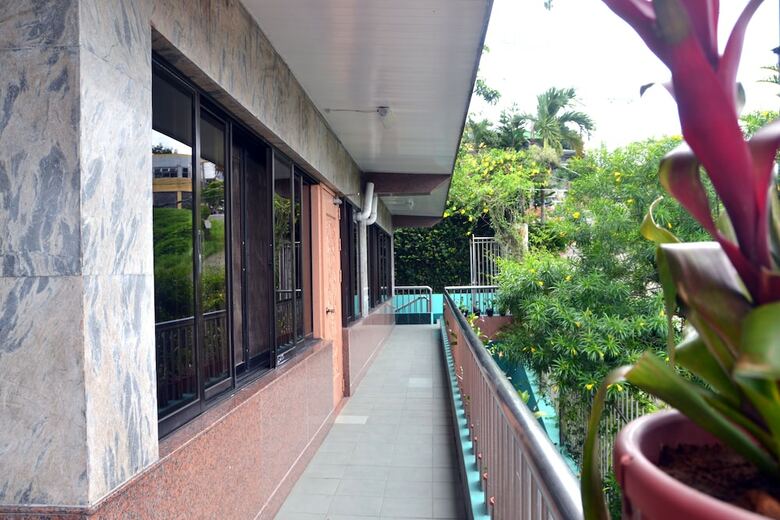 Hotel Sang Yoo Mountain View Tagaytay