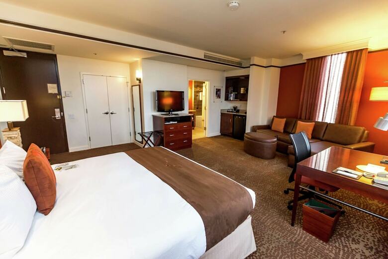 Hotel The Emily Morgan - A Doubletree By Hilton